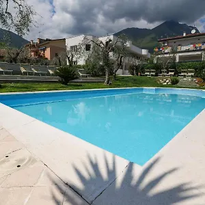 Aparthotel Borgo Degli Ulivi Di Olympic Garda, Toscolano-Maderno